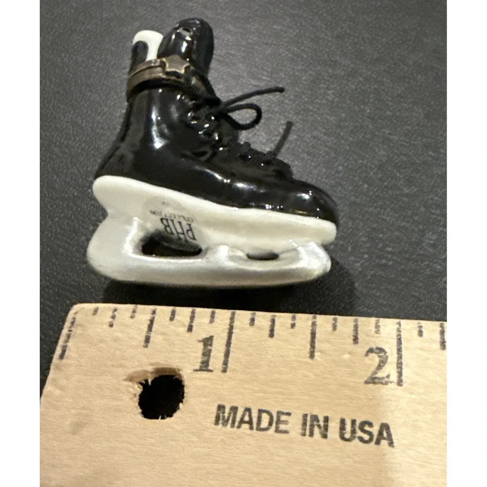 PHN Black Porcelain‎ Ice Hockey Skate Puck  Hinged Trinket Pill Box